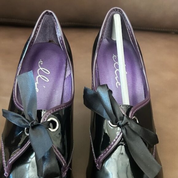 NIB Endora Witch Pumps Pointy Toe Witchy Shoes Victorian Style Shoes - Picture 15 of 16